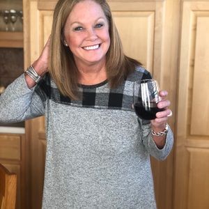 Meet your Posher, Nancy